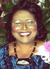 Eliza Ashley's Instagram, Twitter & Facebook