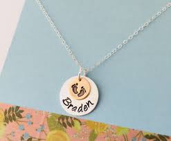 Personalized Mom Necklace Sterling Silver Mom Necklace Baby Etsy In 2020 Mom Necklace Personalized Mom Necklace Baby Feet Necklace