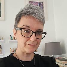 Amazon.com: The A-List: Shadows Darken (Hollywood Vampire Series Book 2)  eBook : Atkinson, Heather: Kindle Store