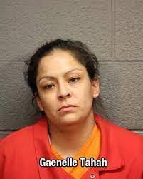 Gaenelle Tahah's Instagram, Twitter & Facebook