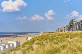 Kamperen geeft een gevoel van vrijheid. Strandvakantie In Belgie Bij Holiday Suites Nieuwpoort