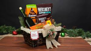 Check spelling or type a new query. 3 Unique Holiday Gift Basket Ideas Hersheyland