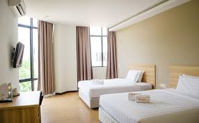Waktu melawat hospital sungai buloh. Sungai Buloh Shah Alam Orange Hotel