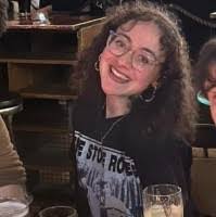 Emilie Roberts's Instagram, Twitter & Facebook