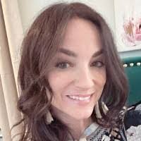 Aimee Castro's Instagram, Twitter & Facebook