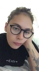 Kim Chatelain's Instagram, Twitter & Facebook