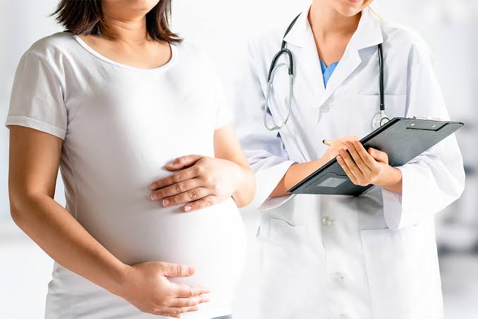 Gynecologist consultation