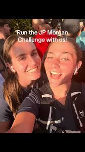 Robyn Hodges's Instagram, Twitter & Facebook