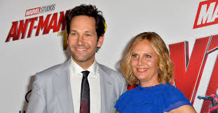 The curse of michael myers (1995), romeo + juliet (1996), wet hot american summer (2001), anchorman: Why Paul Rudd Is So Private About His Wife Thethings