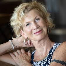 Amazon.com: Shine, Volume II: Inspirational Stories of Choosing Success  Over Adversity eBook : Doyle-Ingram, Suzanne, Hill-Marceau, Alicia, Okoye,  Rochelle, Scott, Sheri, Ware, Carrie, Devlin, Michele, Henbest, Holly,  Parsons, Rhona, Livingstone, Rosa ...