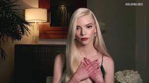 @anyalatam or twitter if you want: Anya Taylor Joy Settles The Side Part Debate At The Golden Globes Huffpost Life