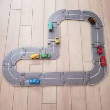 トミカ好きキッズ必見 車遊びが楽しくなる道路パズルの作り方とアイデア オススメアイテム5選 こどもといっしょ 電車 おもちゃ 手作り おもちゃ 車 手作りおもちゃ
