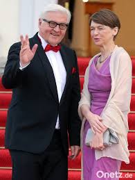 Der jurist und ehemalige bundesminister des auswärtigen wurde am 12. Portrat Von Elke Budenbender Deutschlands Kunftige First Lady Onetz