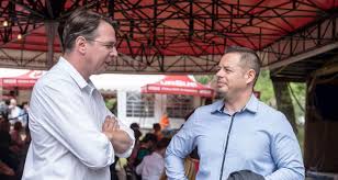 Lokális idegengyűlölet szításával próbálkozik a fidesz egerben. Lmp Co Leader Sees Huge Potential In Cooperation With Jobbik Daily News Hungary