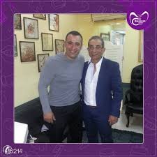 أصدرت النيابة العامة اليوم الأربعاء، قرارًا بحبس الدكتور باسم سمير، المعروف باسم طبيب الأسنان المتحرش، 4 أيام على ذمة التحقيق. Ø¨Ø¹Ø¯ Ø§Ù„Ù‚Ø¨Ø¶ Ø¹Ù„Ù‰ Ø·Ø¨ÙŠØ¨ Ø§Ù„Ø£Ø³Ù†Ø§Ù† Ø§Ù„Ù…ØªØ­Ø±Ø´ ØªØ¹Ø±Ù Ø¹Ù„Ù‰ Ø§Ù„Ù‚ØµØ© Ø§Ù„ÙƒØ§Ù…Ù„Ø© ÙˆØ¶Ø­Ø§ÙŠØ§Ù‡ Ù…Ù† Ø§Ù„Ù…Ø´Ø§Ù‡ÙŠØ± Ø§Ù„Ø¨Ø­ÙŠØ±Ø© Ù…Ø¨Ø§Ø´Ø±