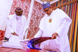 Unity, karaduwa and tugboat commander edwin ugwu at the naval dockyard. Buhari Receives Photos Of Lagos Attack