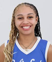 Mia Tarver's Instagram, Twitter & Facebook