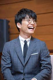 星野源 星野源が伊丹十三からの影響明かす 自分の場所を作れと言われた感覚 の画像ギャラリー 15枚目 全35枚 映画ナタリー 星野 源 星野源 めがね 源