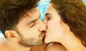 Lindsay lohan first started dating that 70s show actor wilmer valderrama in 2004 for a whole year. Which Zodiac Sign Is The Best Kisser This Is What Your Stars Tell About Your Kissing Style India Com