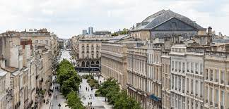 The stone bridge, with its 17 arches, crosses the garonne, offering pedestrians a lovely view. One Day In Bordeaux What To Do And Where To Stay 2021 A Broken Backpack