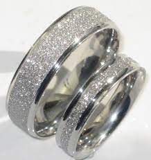 Mens Gold Wedding Bands With Diamonds What S The Name Of This Style Of Diamonds In 2020 Mens Wedding Rings Wedding Ring Bands Diamond Wedding Bands