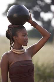 South african women are getting married at a later age and if their nuptials don't work out, many are not afraid to file for divorce. Naturally Gorgeous Features Of A Zulu Woman South Africa Zulu Women African People African Beauty