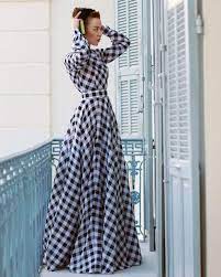 Kareli Elbise Modelleri Which One Siz Hangisini Begendiniz Kareli Kumas Bende Hep Okul Formalarindaki Etekleri Ve Iskoc Etekler Fashion Style Modest Fashion