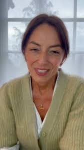 I made this video for world kindness day but with the current climate of  unrest I wanted to reshare it… the shouters may be terrifyingly loud but  they are a tiny minority. Most people are good. , My ...