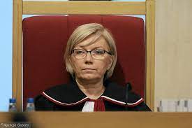 Luksusowy apartament wynajmuje jej i opłaca trybunał konstytucyjny. Julia Przylebska Prezes Trybunalu Konstytucyjnego Dzialala W Socjalistycznym Zwiazku Studentow Polskich