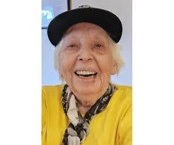 Patricia Trumbull's Instagram, Twitter & Facebook