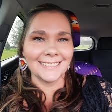 What are good sailing excursion options in Kauai for a small group?