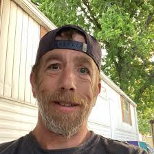 What happened to Sarah Bennett and other classmates from Shelbyville High  School?