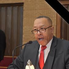 Would you ride this?! 🤩 Flyover has now been open at Navy Pier for a full  year! Take a stunning visual journey above and around Chicago as if you  were flying. This