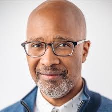 Joyce Hutter's Instagram, Twitter & Facebook