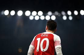 Mesut ozil's current contract keeps him at arsenal until 2021 and pays him an estimated $24 million annually. Arsenal The Biggest Question From Mesut Ozil S Exit
