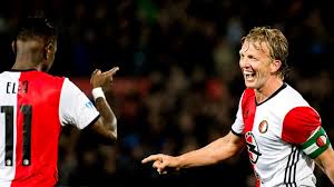Check spelling or type a new query. Oud Spelers Feyenoord Nemen Afscheid Bij Testimonial Kuyt Rijnmond