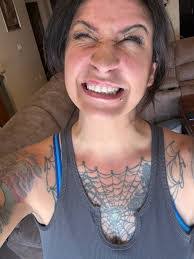 Betty Averett's Instagram, Twitter & Facebook