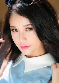 Bộ đôi hot girl Kelly