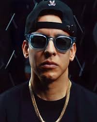 Daddy Yankee se une con Psycho Bunny para ayudar a personas afectadas por  el Huracán Fiona junto a Habitat For Humanity Puerto Rico. #dy #dyarmy  #daddyyankee @daddyyankee