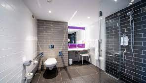 This takes guests to the exhibition centre and cologne city centre within minutes. Cologne City Sud Hotel Germany Premier Inn