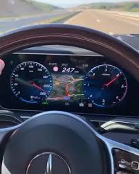 Benz Luxury Cars Mercedes Mercedes In 2020 Mercedes Benz Luxury Cars Luxury Cars Mercedes