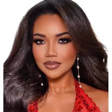 Axel Emilio Vasquez Constanza (@axelmakeupartist) • Instagram photos and  videos