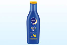 Too much thermal radiation can damage collagen, the element that keeps your skin firm. Is Nivea Sun Protect Moisture Lotion A Good Sunscreen For Those With Oily Skin Product Review Thehealthsite Com