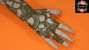 Arabic Shaded Henna Design For Front Hand 79 Zara Mehendi Art In 2020 Henna Designs Henna Mehendi Arts