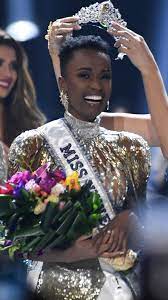 38,782 followers · entertainment website. Estas Son Las Primeras 10 Favoritas Del Miss Universo 2020 E Online Latino Mx
