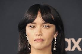 Olivia Story's Instagram, Twitter & Facebook