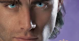 Romancing the Readers