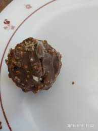 Ferrero Rocher Egg Worms | Sincovaga.Com.Br