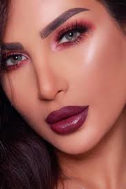 36 Best Winter Makeup Looks For The Holiday Season Top Makeup Products Makeup For Teens Smokey Eye Makeup