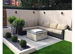 Typically when we think of outdoor seating, hardscaping is not top of mind. 10 Popular Backyard Seating Plans